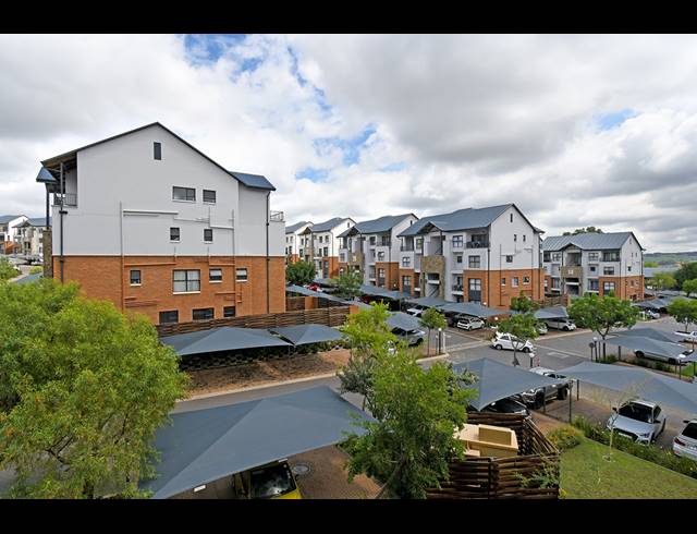 1 BEDROOM APARTMENT FOR SALE IN MODDERFONTEIN
